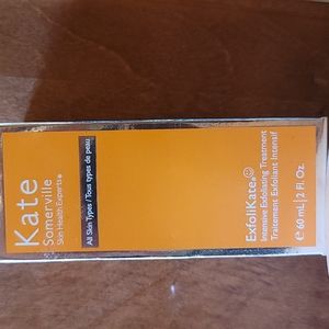 Kate somerville exfolikate intensive exfoliating treatment. Brand new